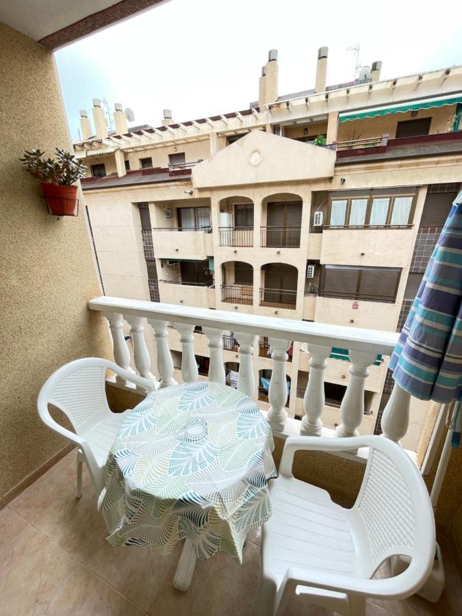 Ferienwohnung Playa Acequion Pastor Torrevieja Exterior foto